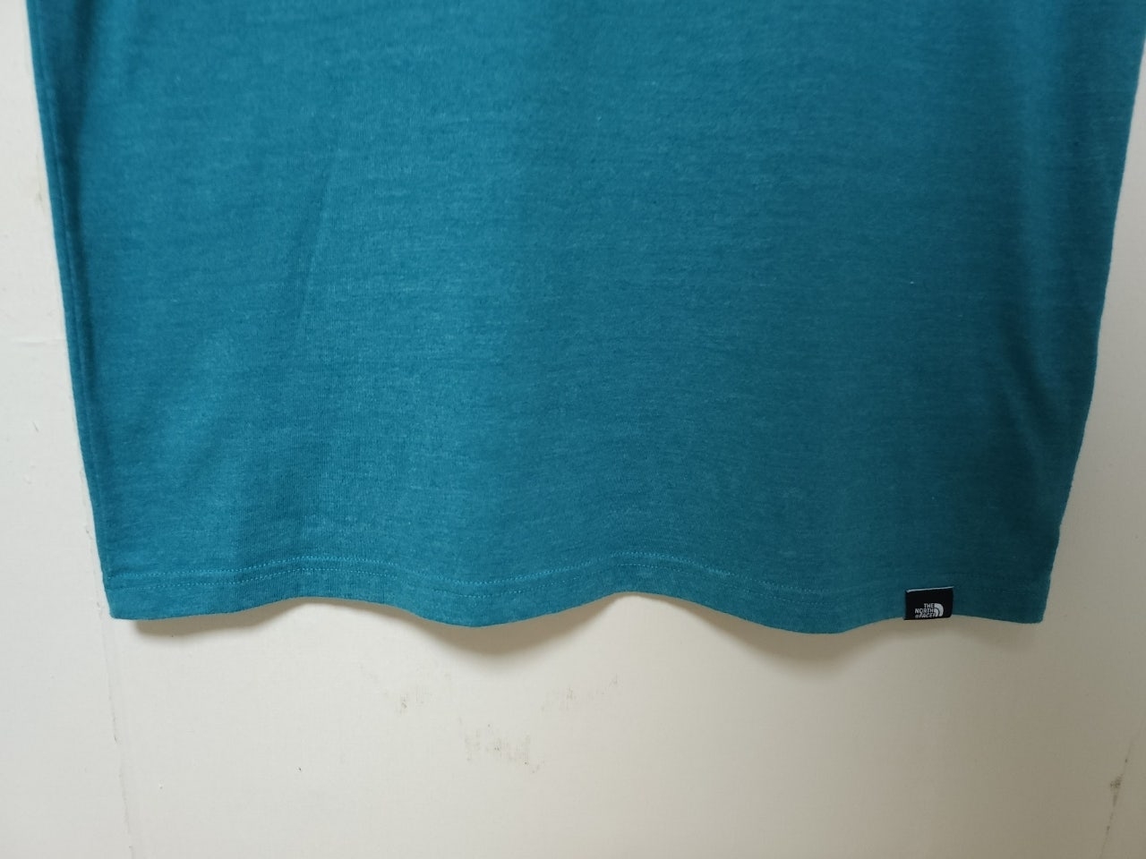 해외판 노스페이스 라운드넥 반팔티셔츠 남성 M | 데얼스 아웃도어 전문 플랫폼