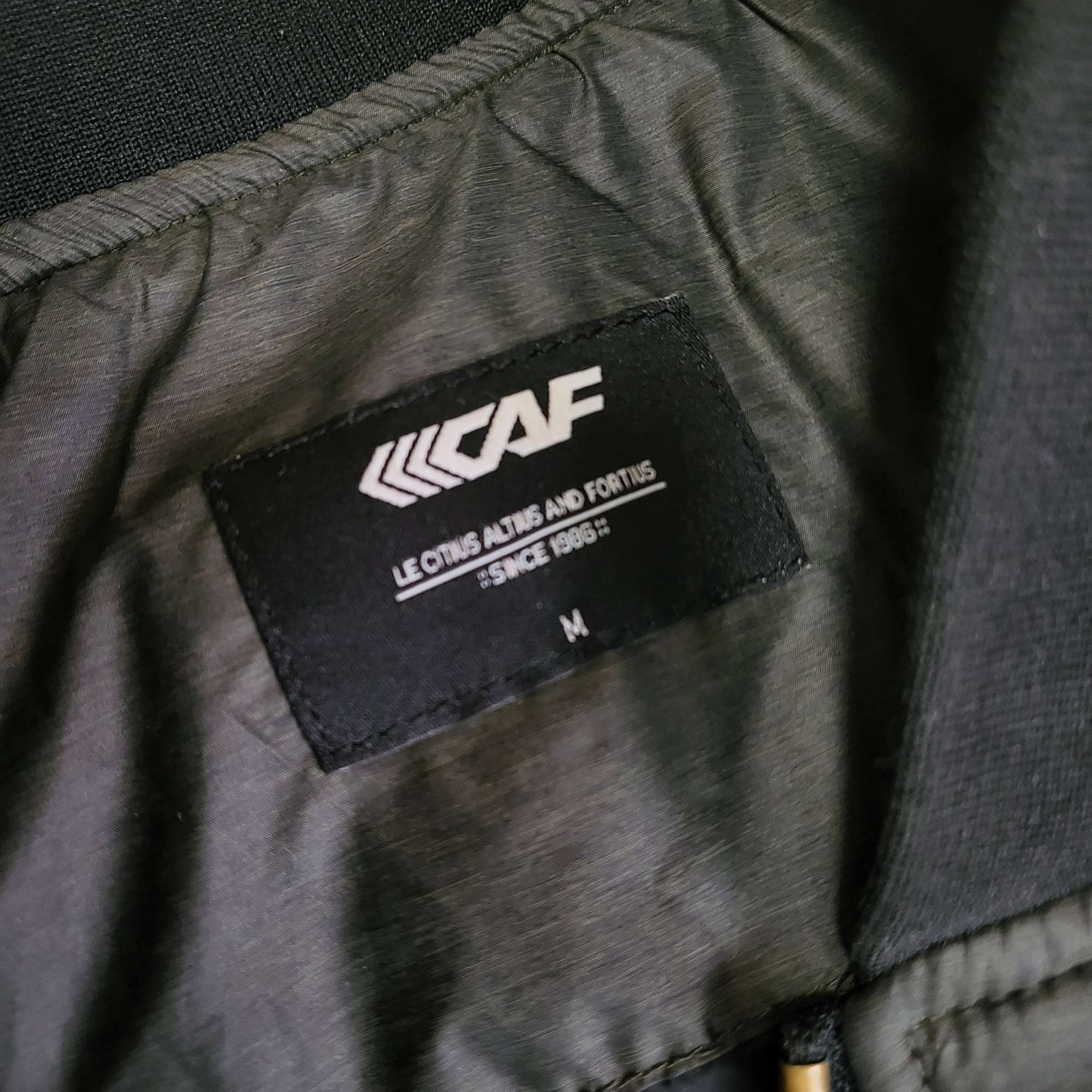 [무료배송] 르까푸 경량패딩잠바 95-100 초경량점퍼 | 데얼스 아웃도어 전문 플랫폼