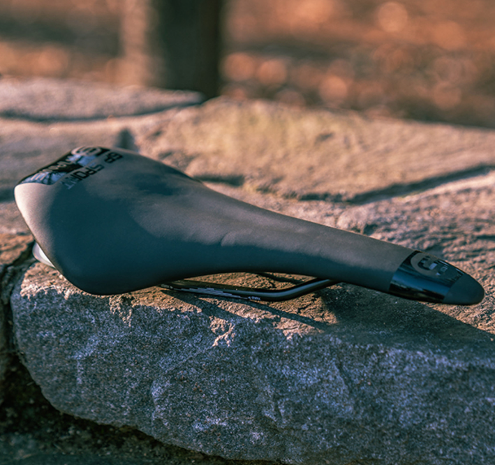 스매니 스포츠안장 GP | 데얼스 아웃도어 전문 플랫폼