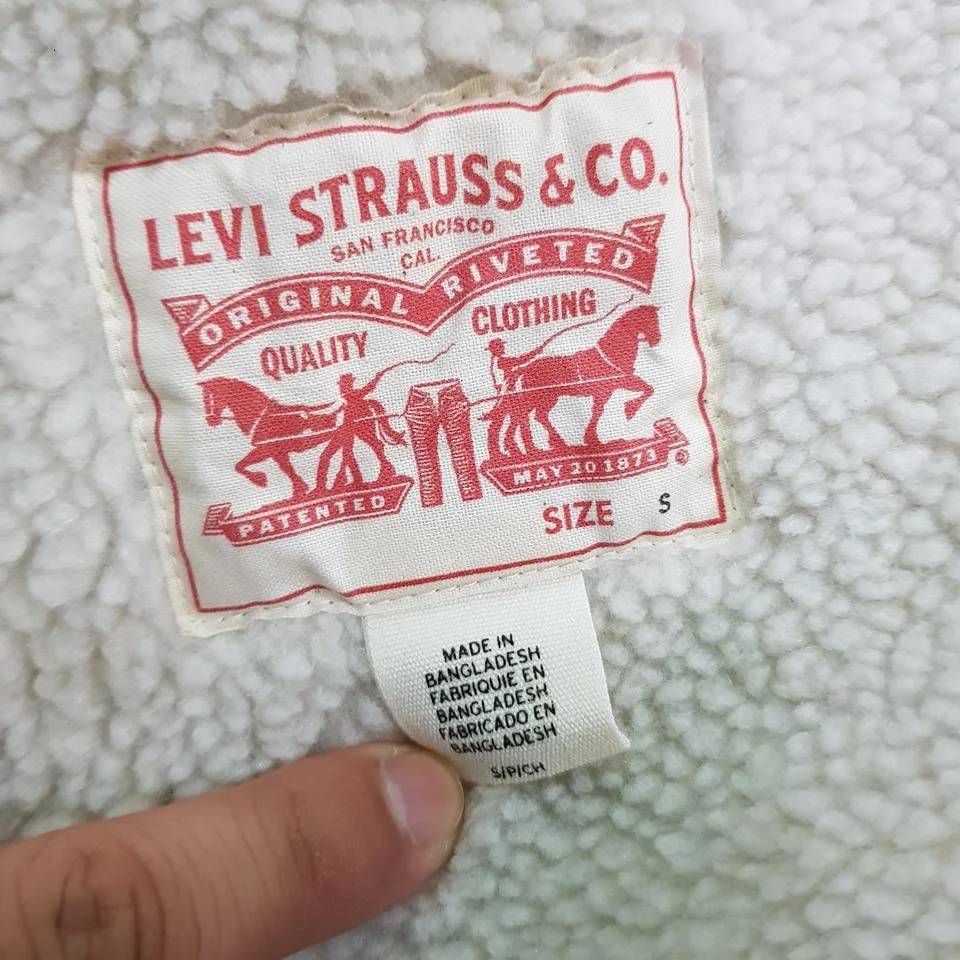 더블식스(정품)리바이스 야상점퍼 호칭S | 데얼스 아웃도어 전문 플랫폼