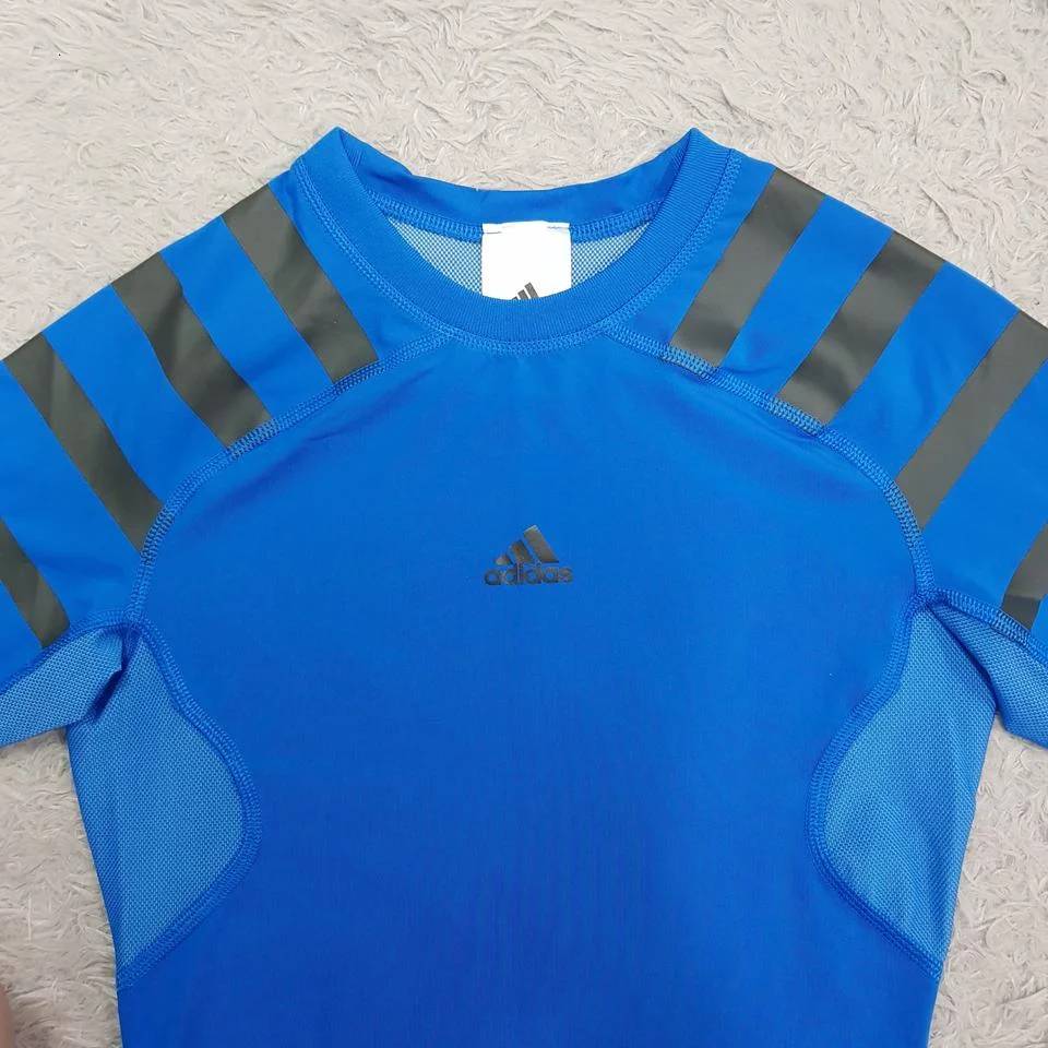 더블식스(정품)아디다스 남성 테크핏 기능성반팔 호칭95 | 데얼스 아웃도어 전문 플랫폼