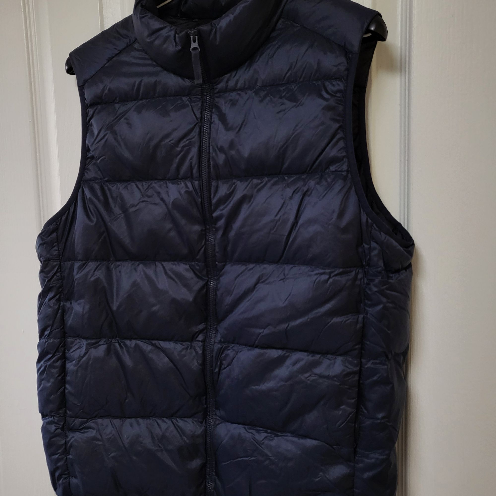 [무료배송] 유니클로 구스다운 경량패딩조끼 95-100 | 데얼스 아웃도어 전문 플랫폼