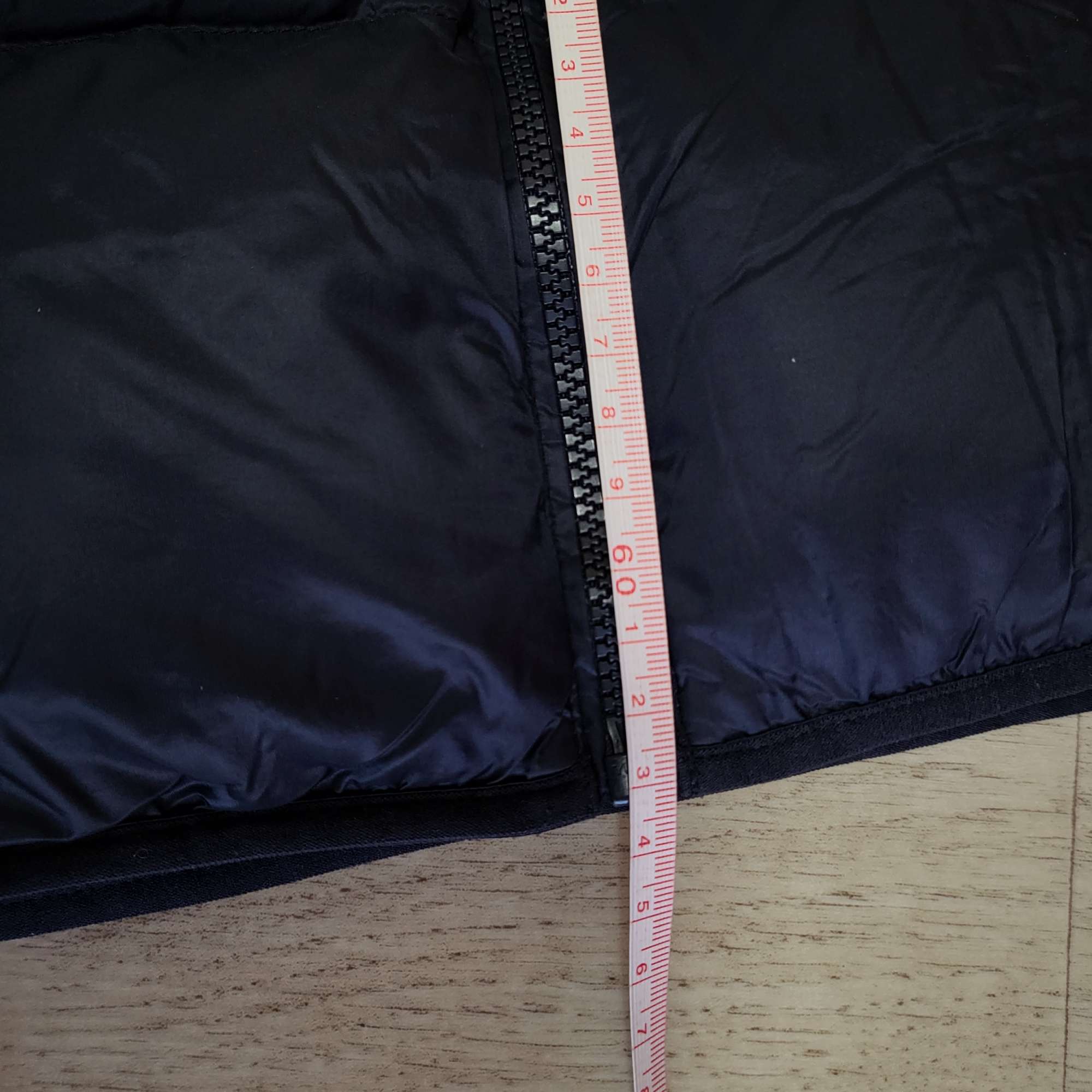 [무료배송] 유니클로 구스다운 경량패딩조끼 95-100 | 데얼스 아웃도어 전문 플랫폼