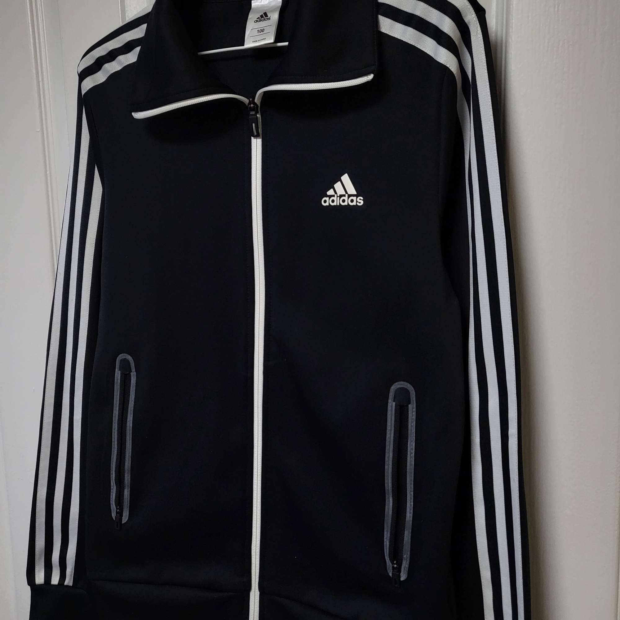 [무료배송] 아디다스져지블랙 95-100 트랙탑자켓 | 데얼스 아웃도어 전문 플랫폼