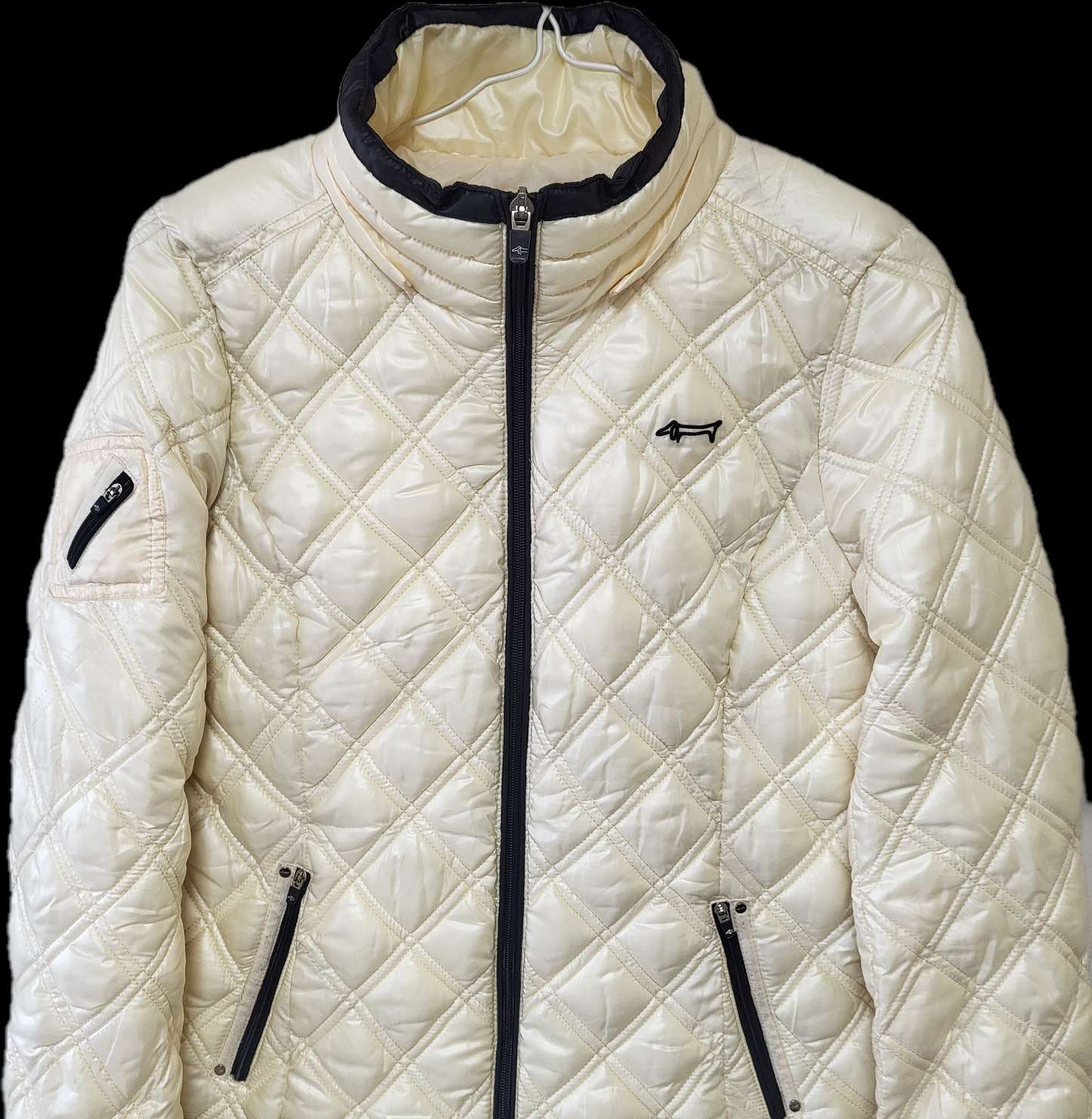 [무료배송] 루이까스텔 여성경량패딩 95M 골프웨어점퍼 | 데얼스 아웃도어 전문 플랫폼