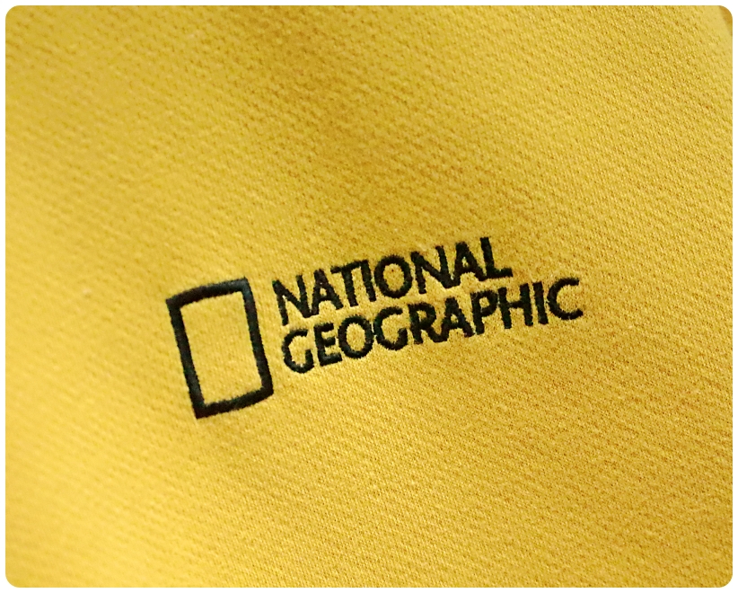 [M] 내셔널지오그래픽 폴하스 스몰 로고 기모 맨투맨 | 데얼스 아웃도어 전문 플랫폼