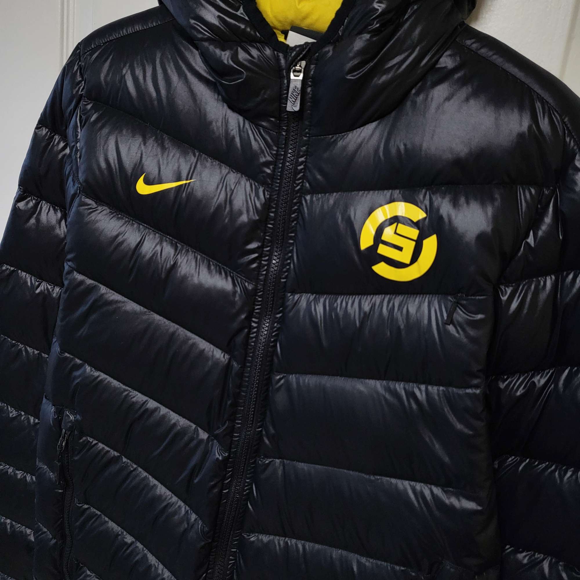 [무료배송] 나이키 구스다운패딩 여성95 M 거위털점퍼 | 데얼스 아웃도어 전문 플랫폼