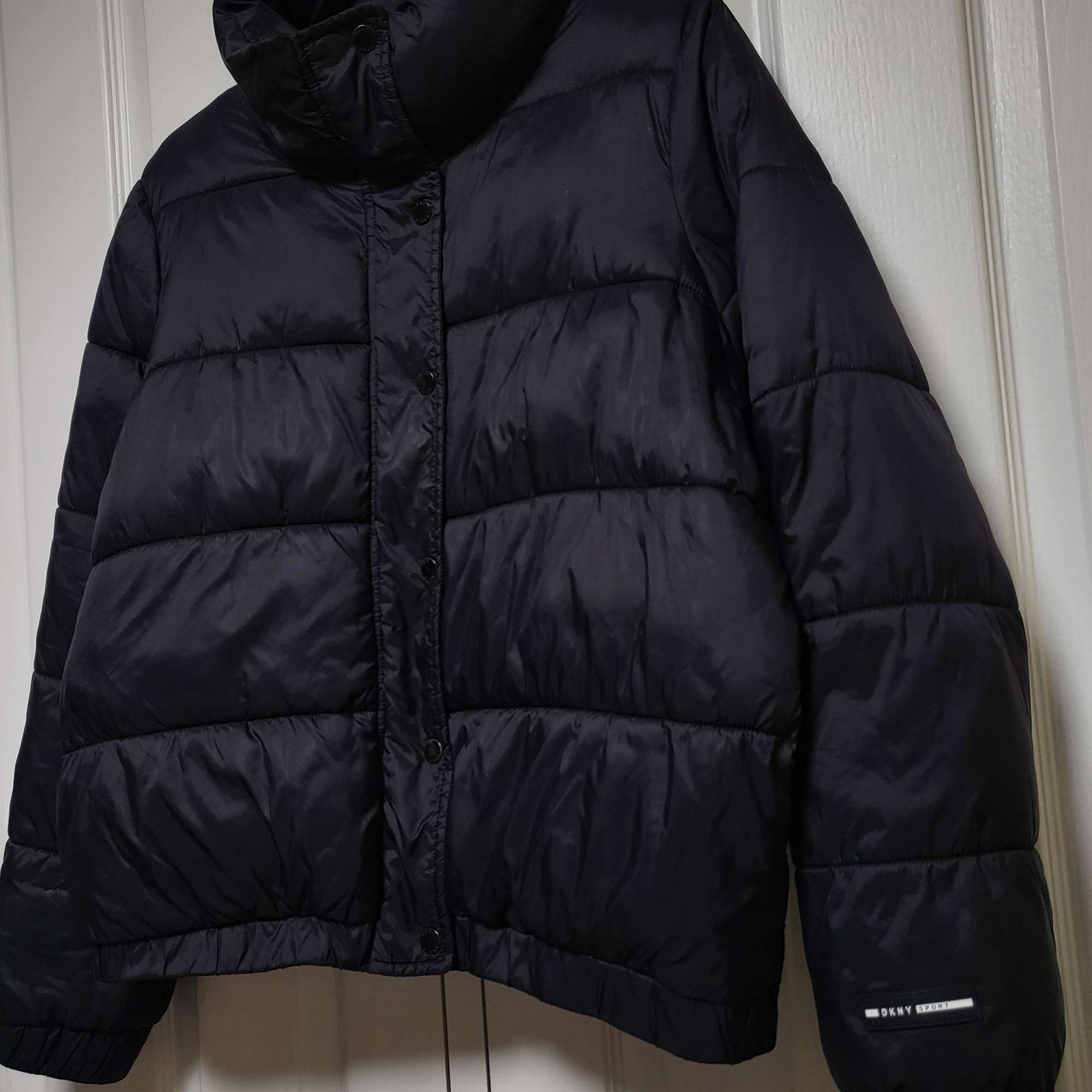 [무료배송] DKNY 디케이엔와이 여성패딩 100 블랙점퍼파카 | 데얼스 아웃도어 전문 플랫폼