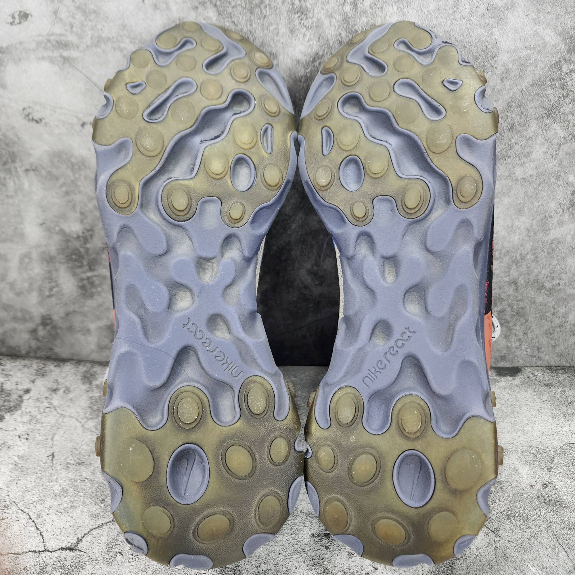 더블식스(정품)나이키 리액트 러너 ISPA 울프그레이 더스티 피치 295 | 데얼스 아웃도어 전문 플랫폼