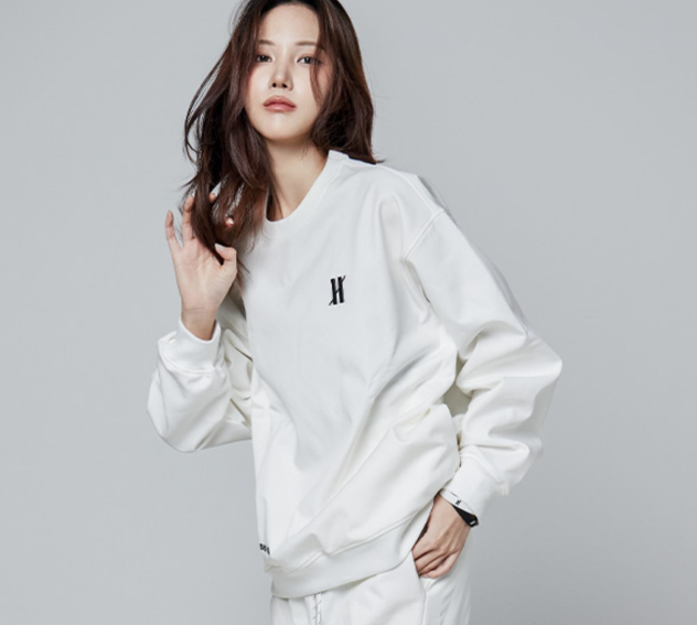 오버셔 기능성 기모 웜업 오버핏 맨투맨 화이트 (남녀공용) | 데얼스 아웃도어 전문 플랫폼