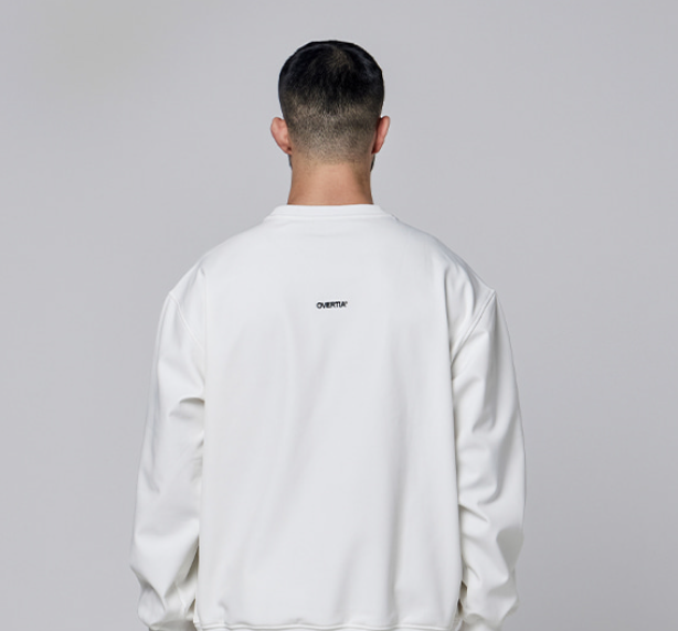 오버셔 기능성 기모 웜업 오버핏 맨투맨 화이트 (남녀공용) | 데얼스 아웃도어 전문 플랫폼