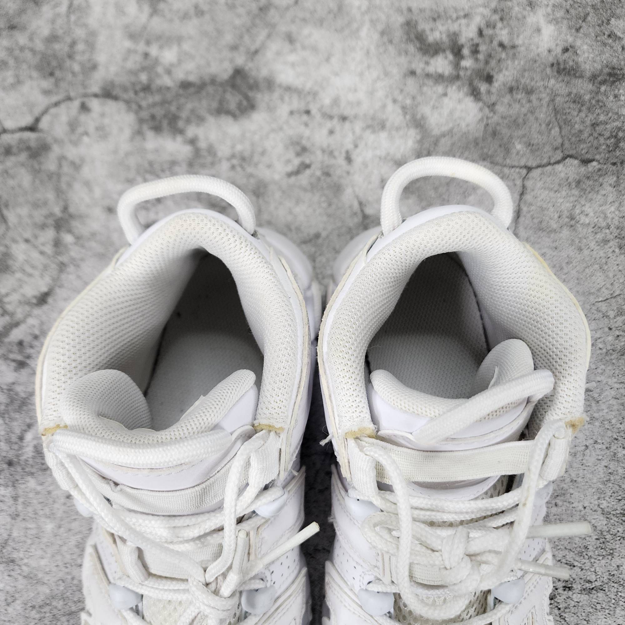 더블식스(정품)나이키 에어모어 업템포 GS 화이트 미드나잇네이비 230 | 데얼스 아웃도어 전문 플랫폼