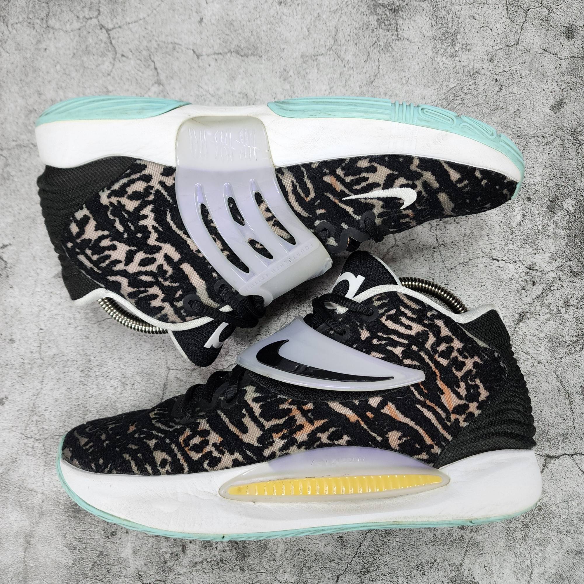 더블식스(정품)나이키 케빈 듀란트14 블랙화이트 260 | 데얼스 아웃도어 전문 플랫폼