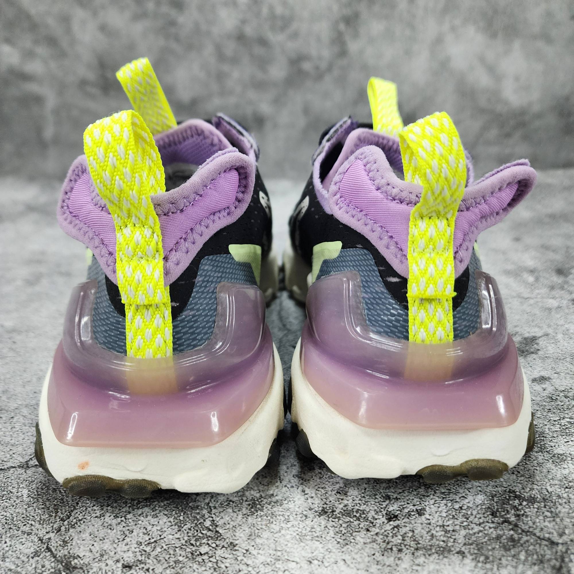 더블식스(정품)나이키 우먼스 리액트비전 그래비티 퍼플 230 | 데얼스 아웃도어 전문 플랫폼