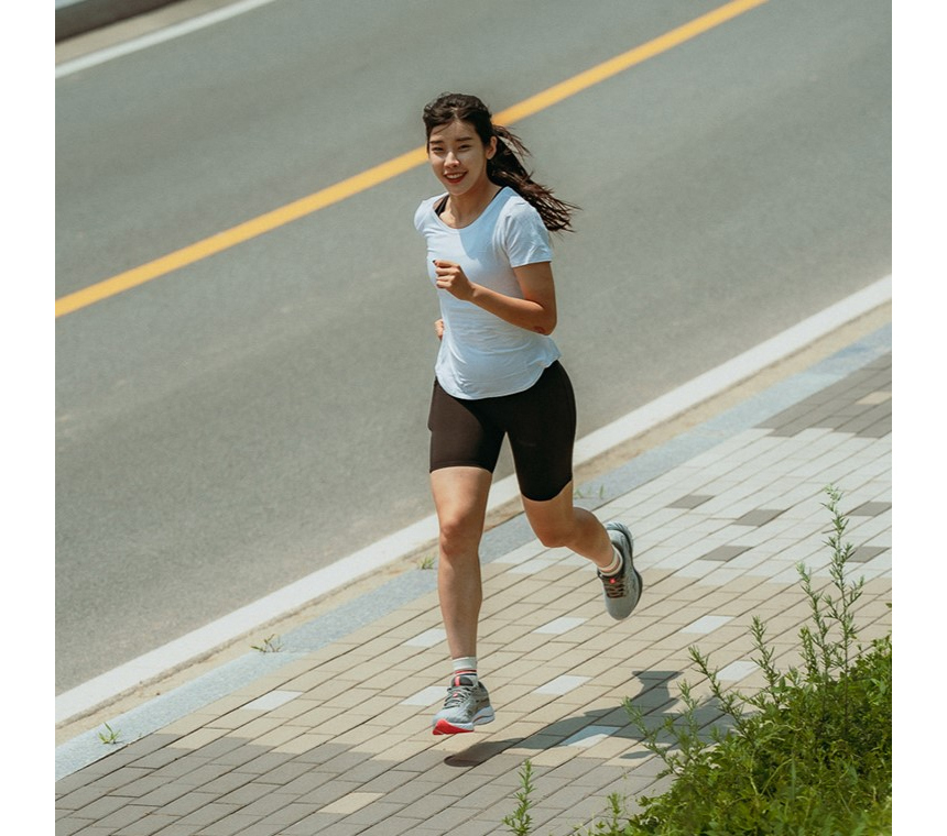 존버 컴포트 여성 러닝 쇼츠