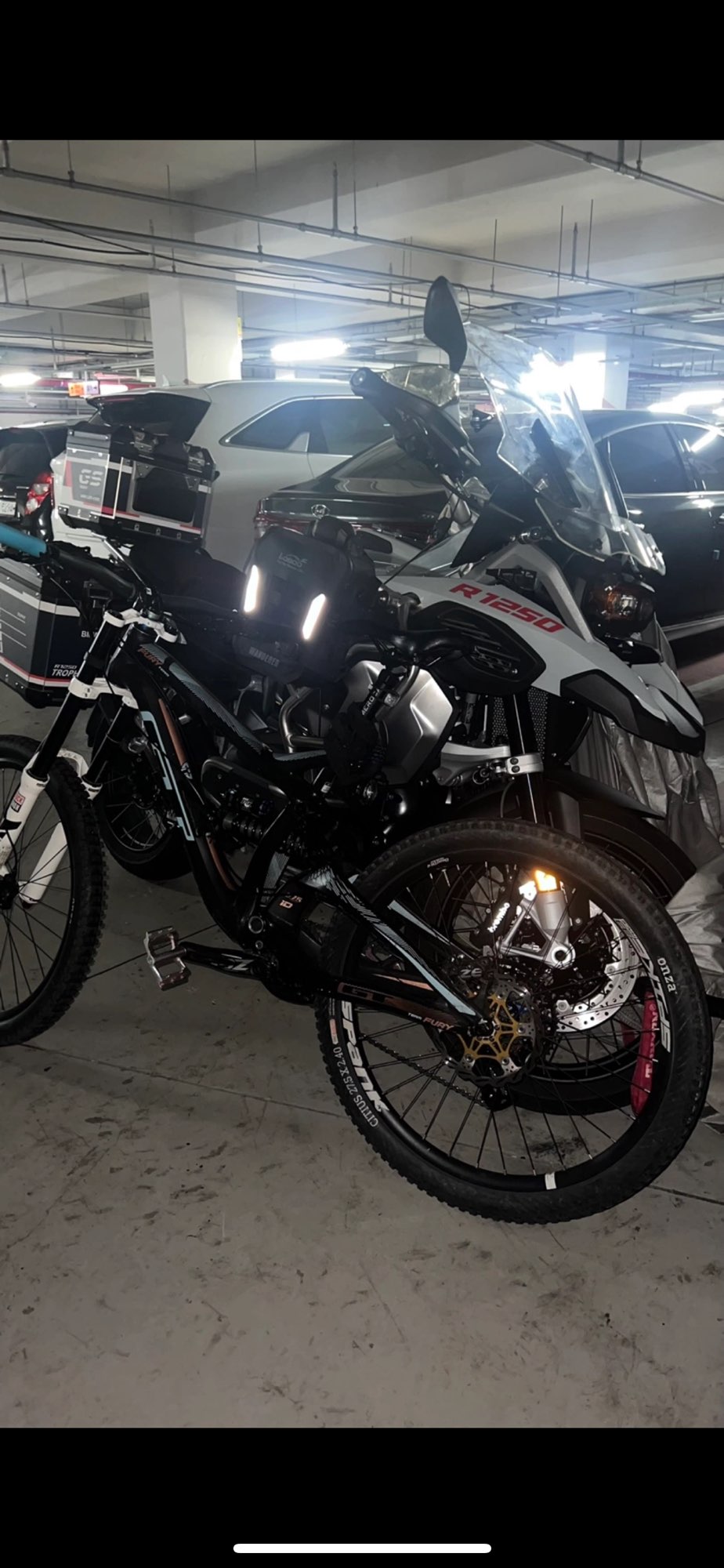 네고 가능/ GT 퓨리 다운힐 풀샥자전거 mtb / 자토바이, 써론 대차 | 데얼스 아웃도어 전문 플랫폼