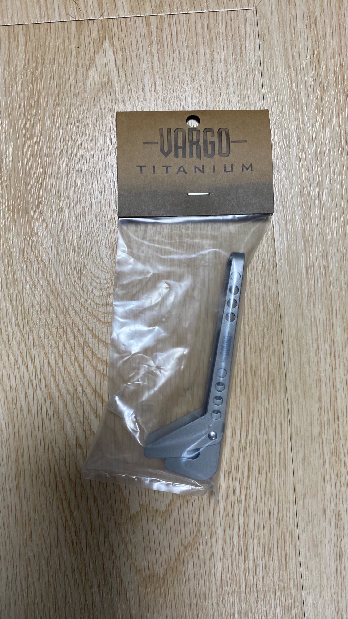 바르고 티타늄 봇 HD 1리터 / VARGO TITANIUM BOT HD | 데얼스 아웃도어 전문 플랫폼