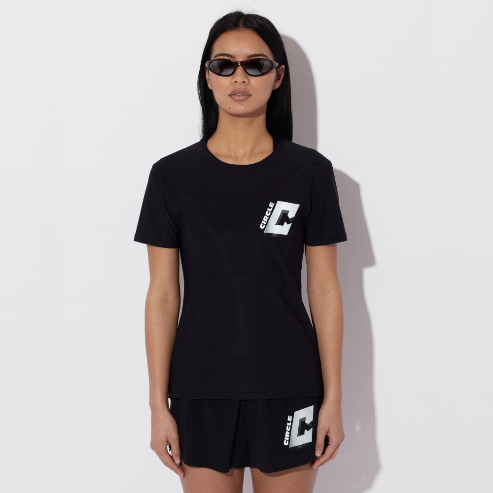 써클 레전드 반팔 티셔츠 오닉스 블랙 여성 | 데얼스 아웃도어 전문 플랫폼