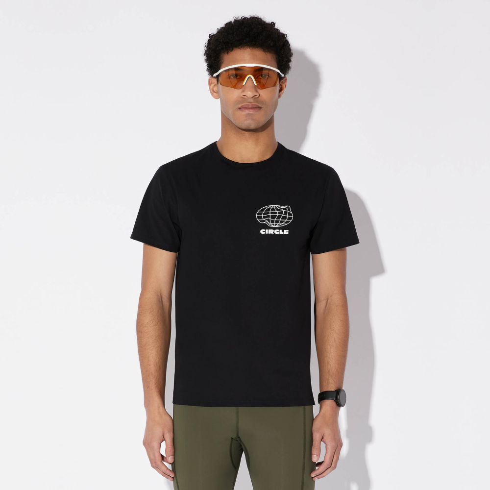 써클 에센셜 어질리티 런 반팔 티셔츠 블랙 남성 | 데얼스 아웃도어 전문 플랫폼