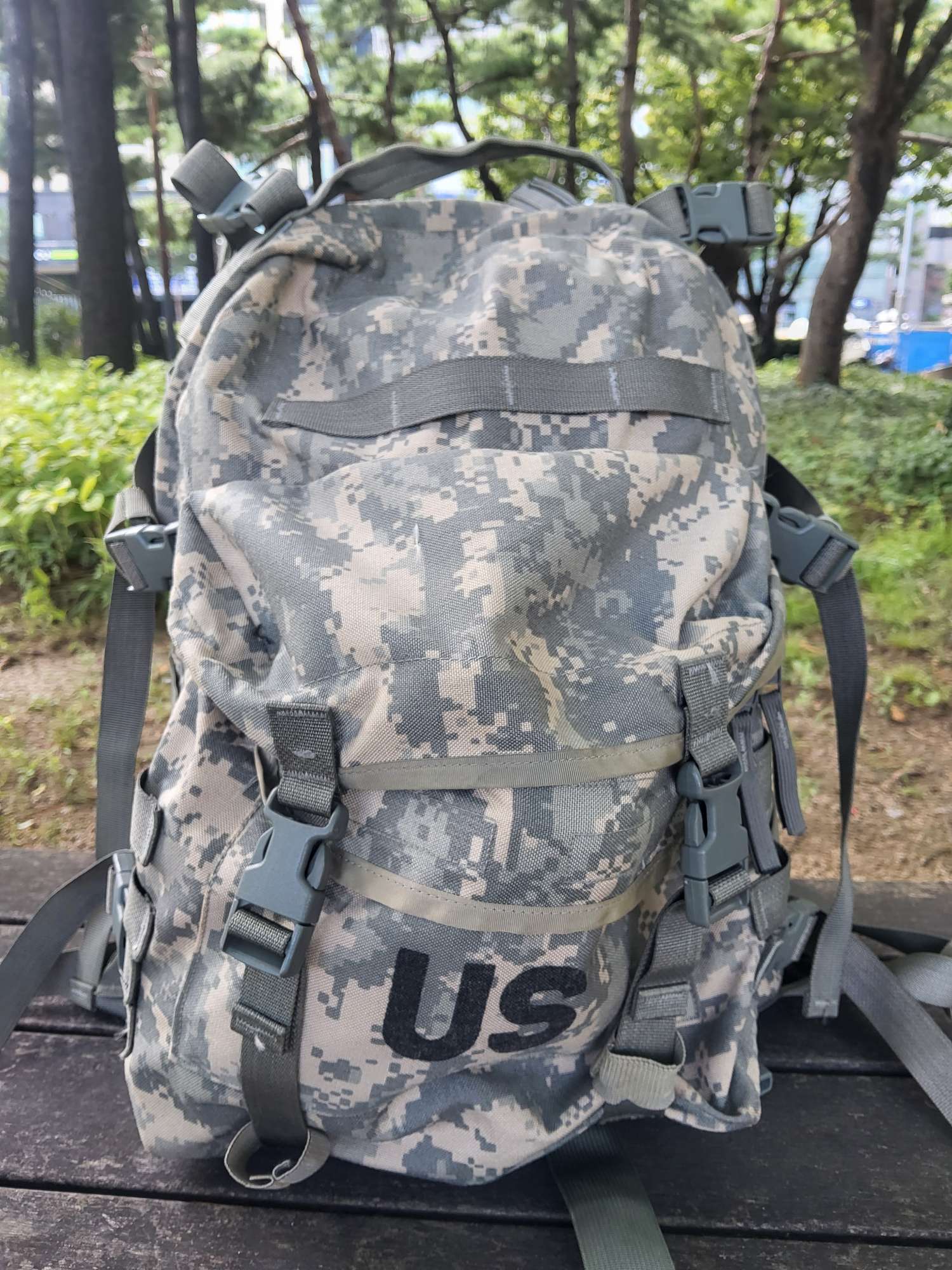 미군정품 ACU 어썰트백 중고 A급 배낭35리터  | 데얼스 아웃도어 전문 플랫폼