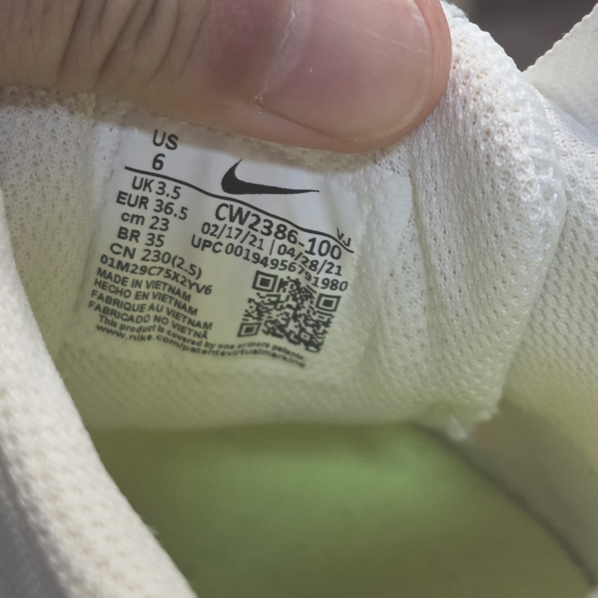 6a-8:나이키 크레이터 임팩트 서밋 화이트 (230)-상태굿 | 데얼스 아웃도어 전문 플랫폼