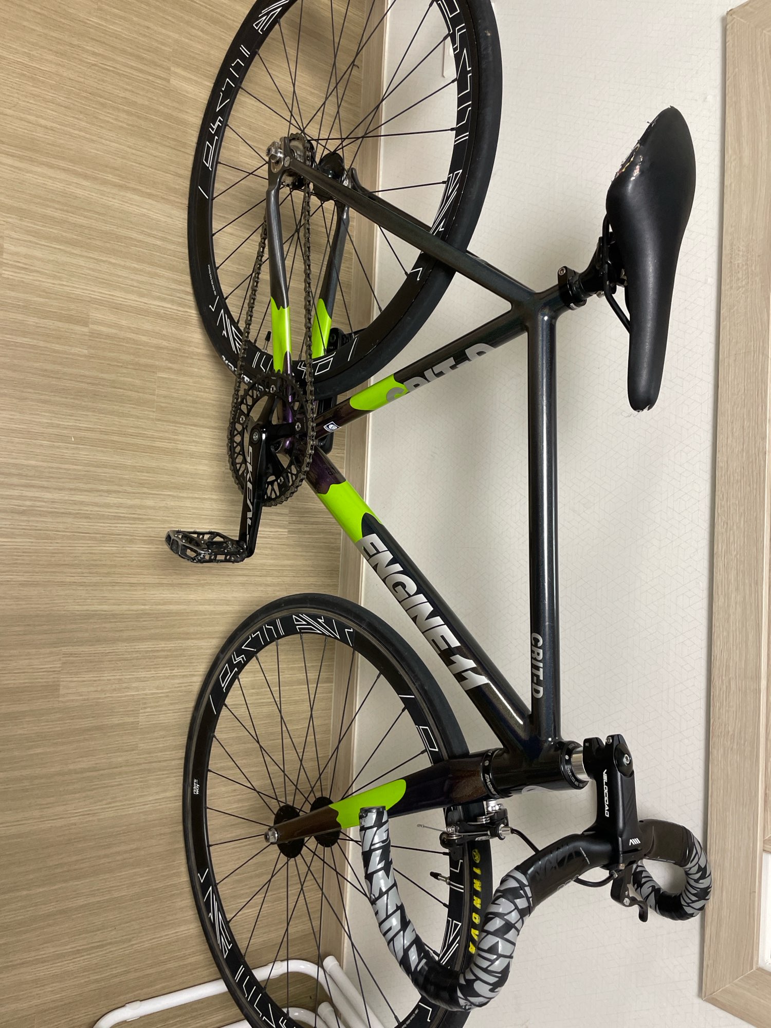 엔진11 크릿디 포이즌그린 판매 | 데얼스 아웃도어 전문 플랫폼