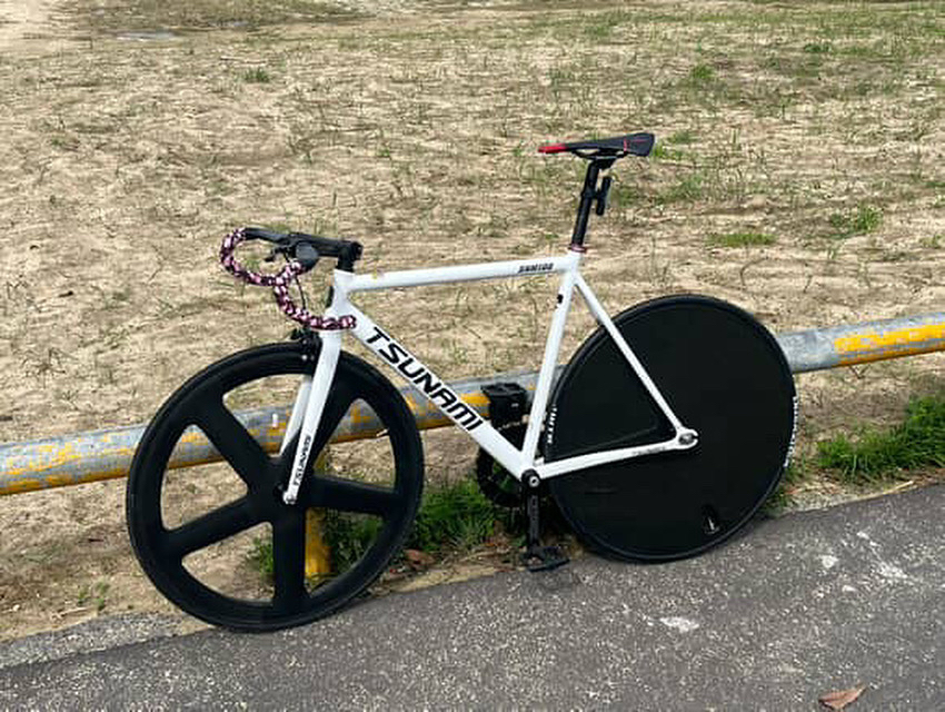 쓰나미 SNM100 L사이즈 팝니다:)대차봐요 | 데얼스 아웃도어 전문 플랫폼