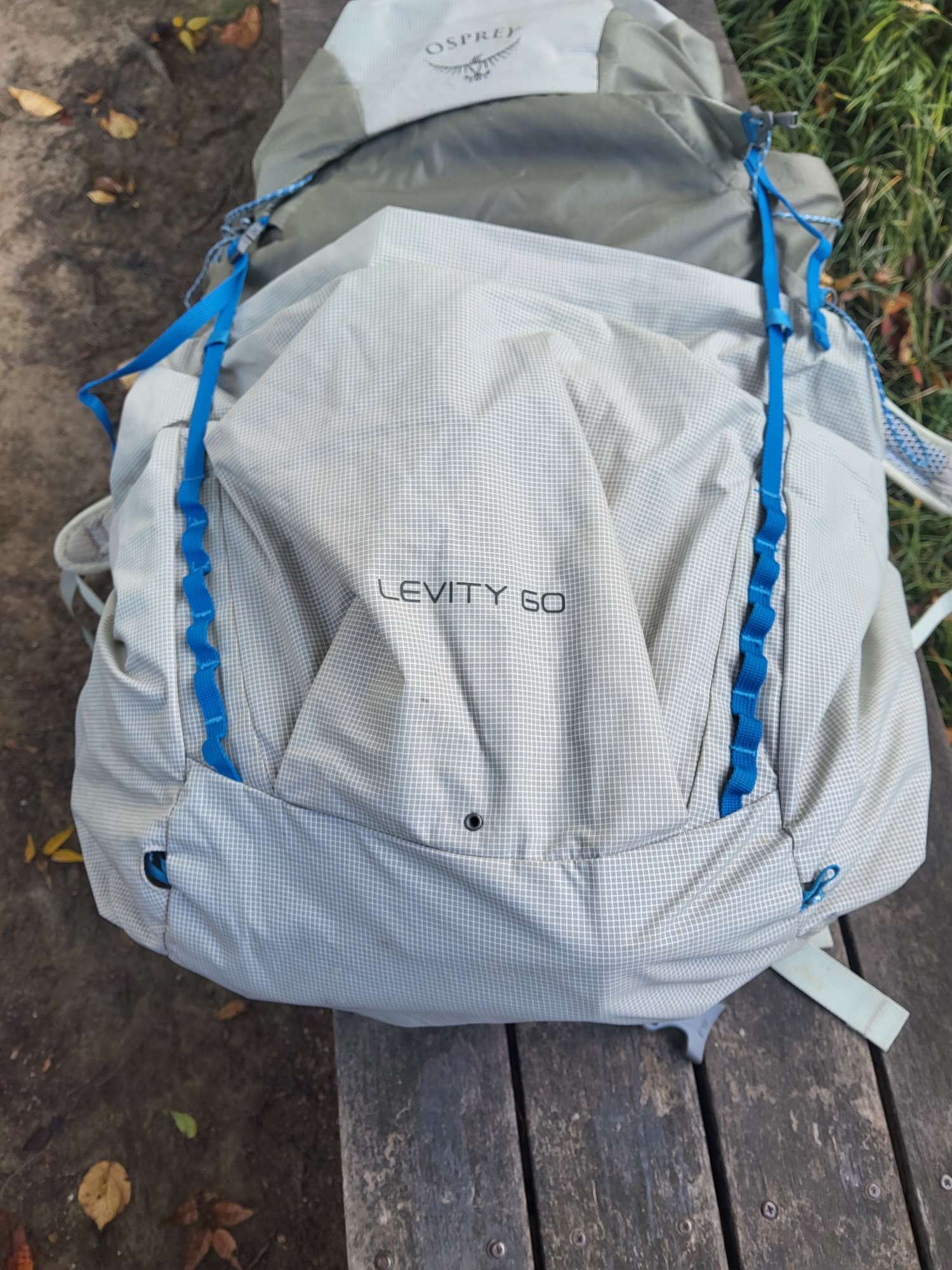 오스프리 레비티 60리터 초경량 배낭  | 데얼스 아웃도어 전문 플랫폼