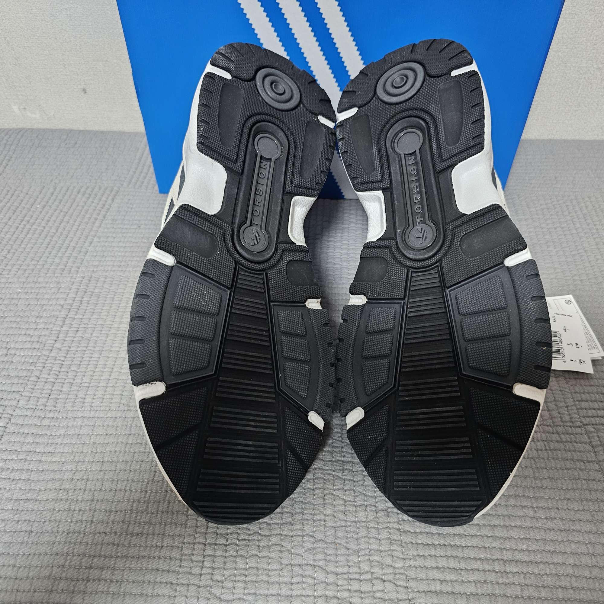 아디다스 레트로피 F90  | 데얼스 아웃도어 전문 플랫폼