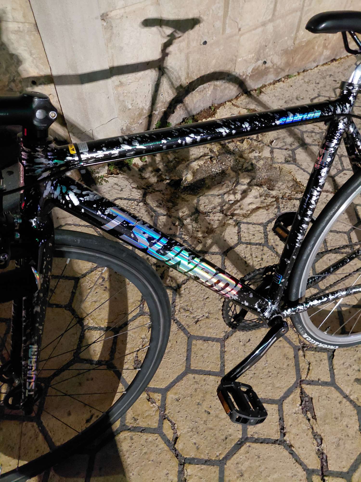 쓰나미 불꽃블랙픽시 완차 판매 또는 대차합니다 | 데얼스 아웃도어 전문 플랫폼