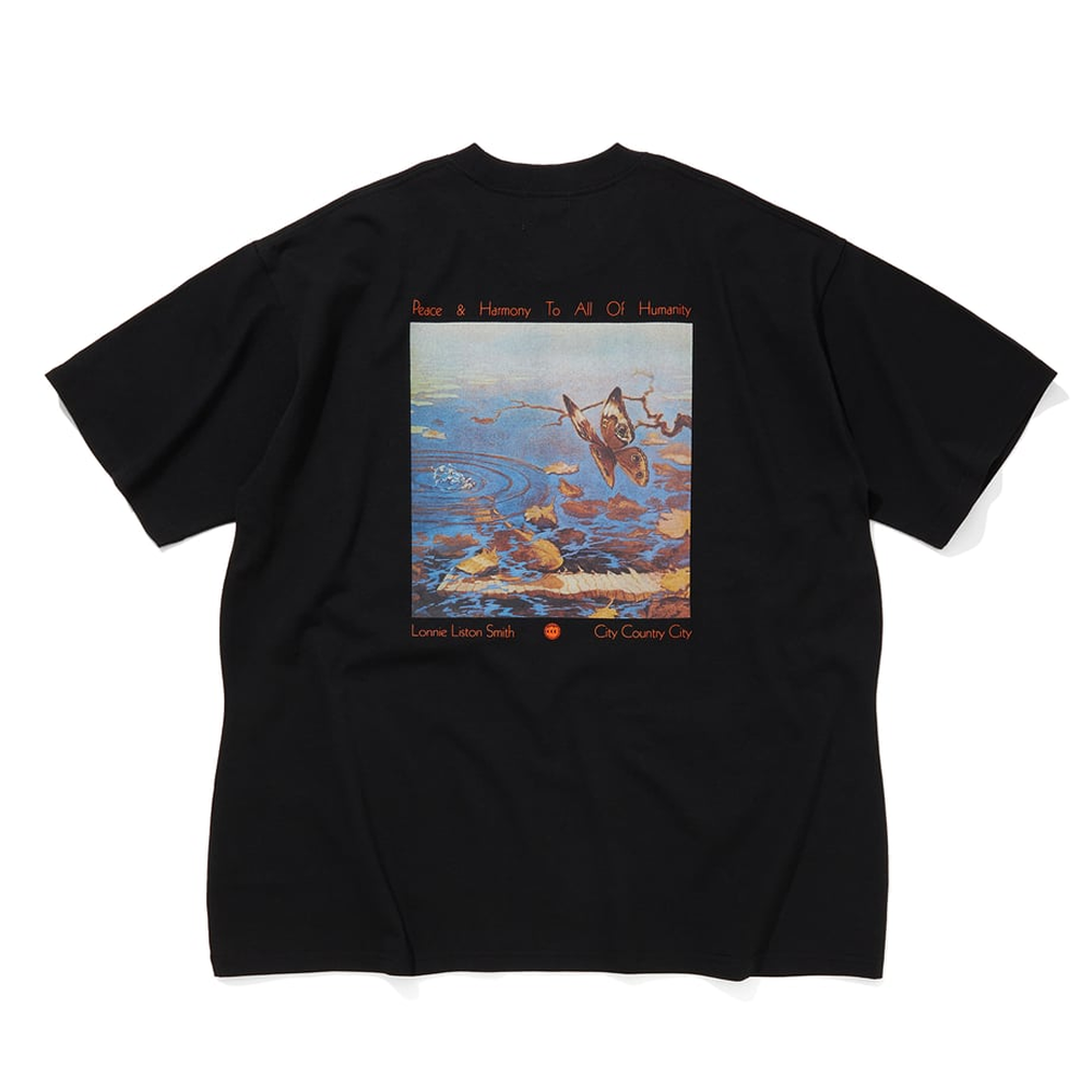 시티 컨트리 시티 x 로니 리스턴 스미스 코튼 티셔츠 리플렉션 오브 골든 드림 블랙 공용 | 데얼스 아웃도어 전문 플랫폼