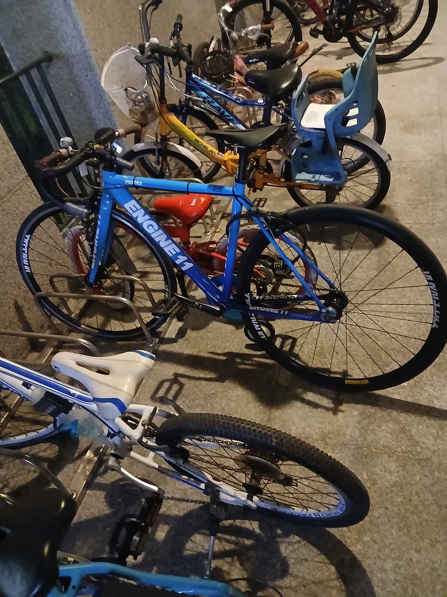 엔진11 볼텍스 | 데얼스 아웃도어 전문 플랫폼