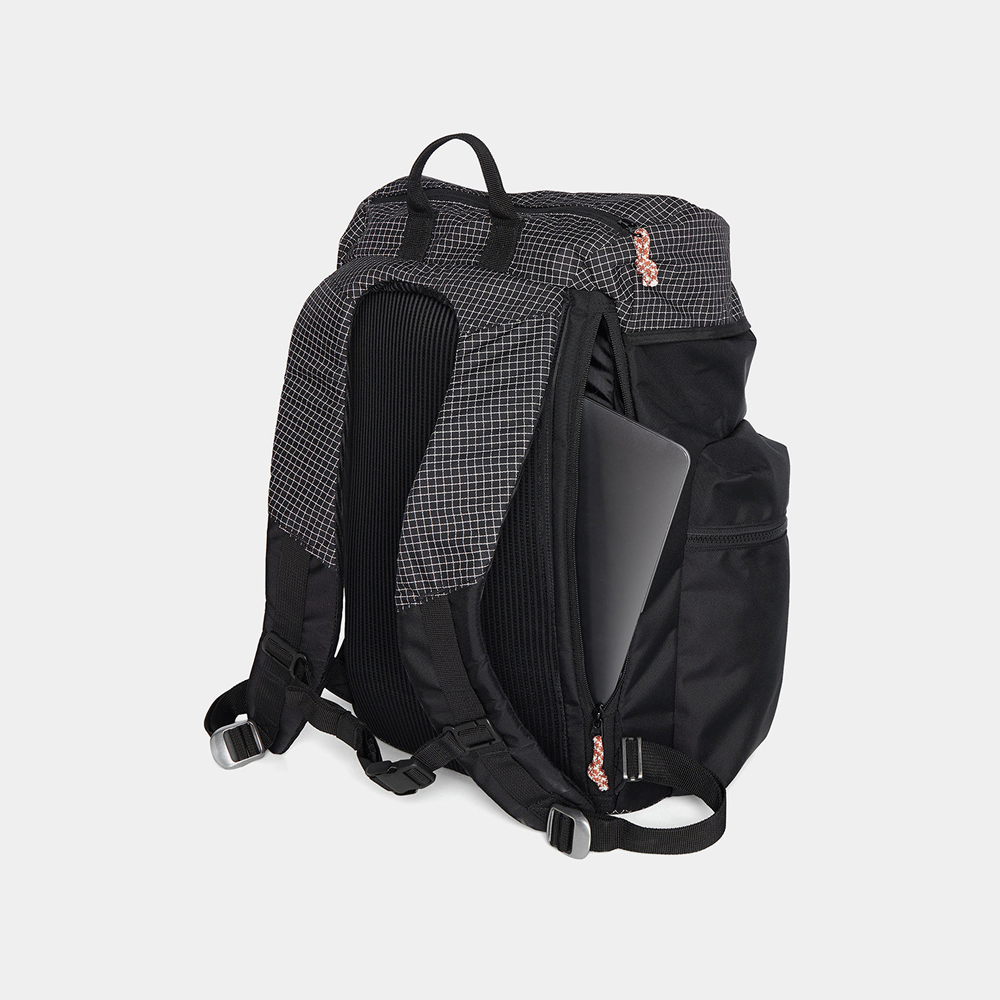 카페 드 사이클리스트 데일리 익스플로어 25L 백팩 블랙 공용 | 데얼스 아웃도어 전문 플랫폼