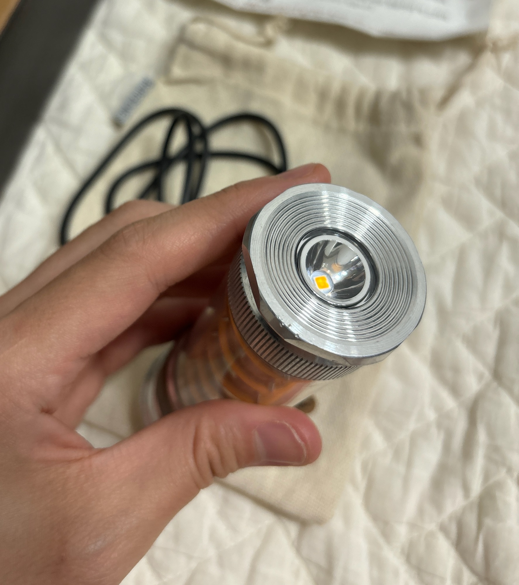 베어본즈 에디슨 라이트 스틱 LED 랜턴 | 데얼스 아웃도어 전문 플랫폼