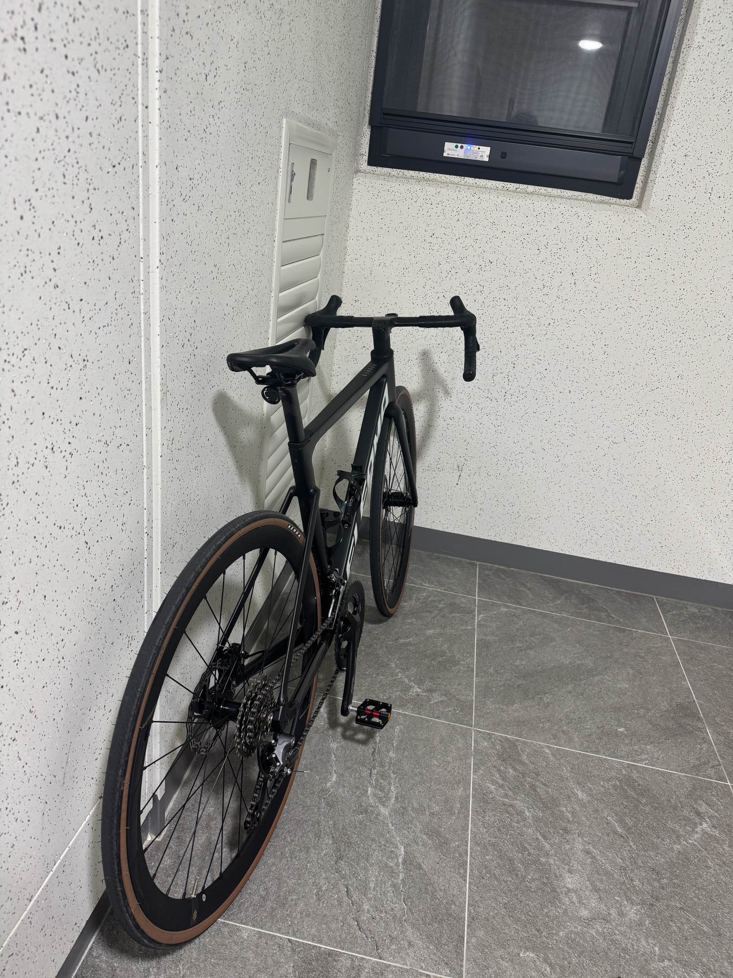 엘파마 로드너 gen2 | 데얼스 아웃도어 전문 플랫폼