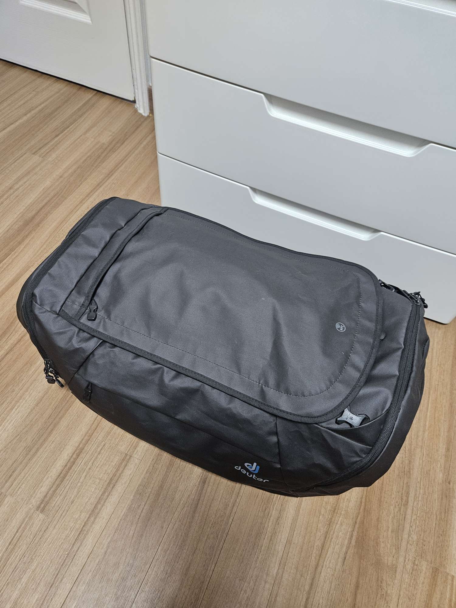 도이터 애비언트 더플 프로 60 더플백 | 데얼스 아웃도어 전문 플랫폼