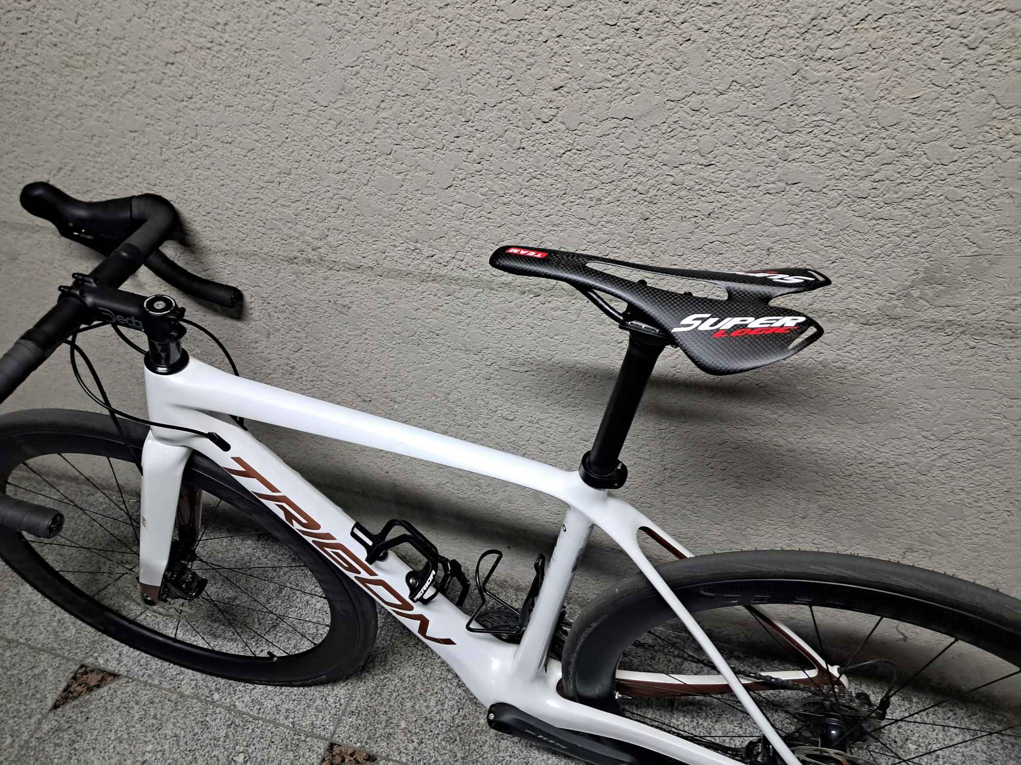 트리곤 다크니스 sld 브론즈 23년형 | 데얼스 아웃도어 전문 플랫폼