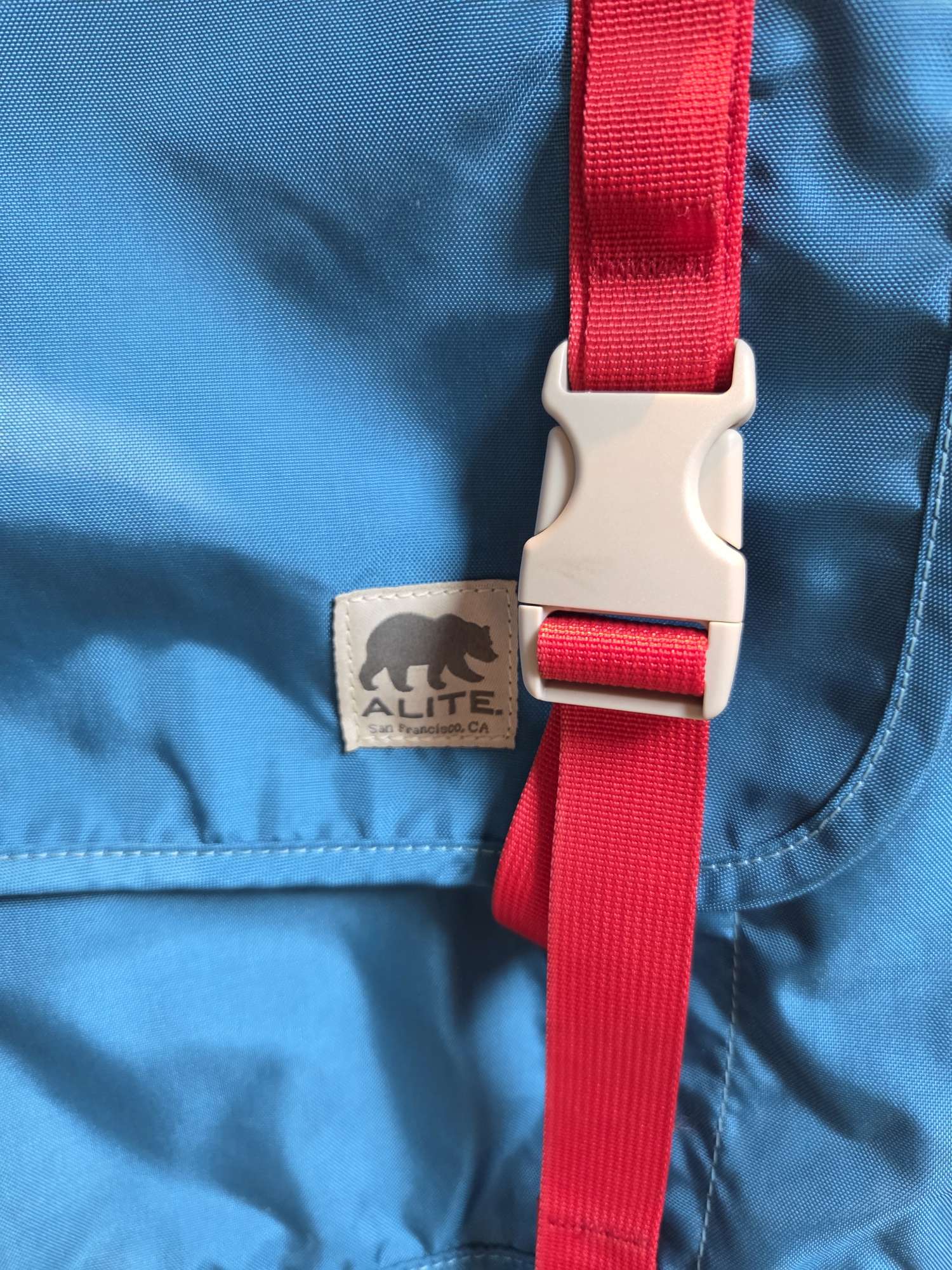 얼라이트 해처 프레임 백팩 | 데얼스 아웃도어 전문 플랫폼