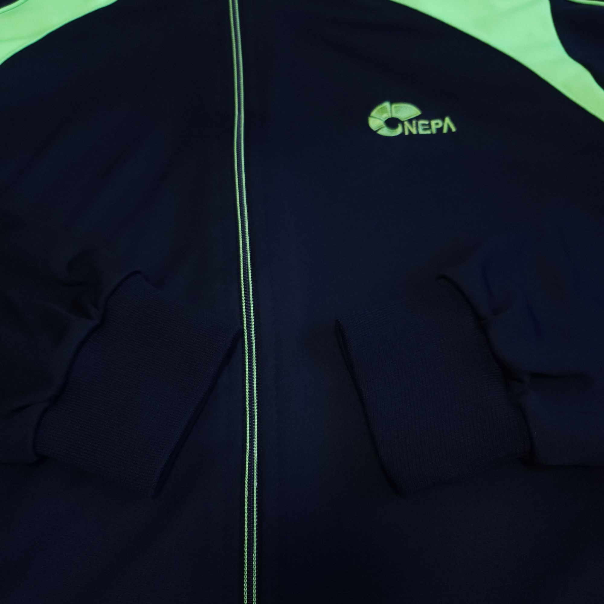 네파 트레이닝져지 100-105 L 아웃도어자켓 | 데얼스 아웃도어 전문 플랫폼