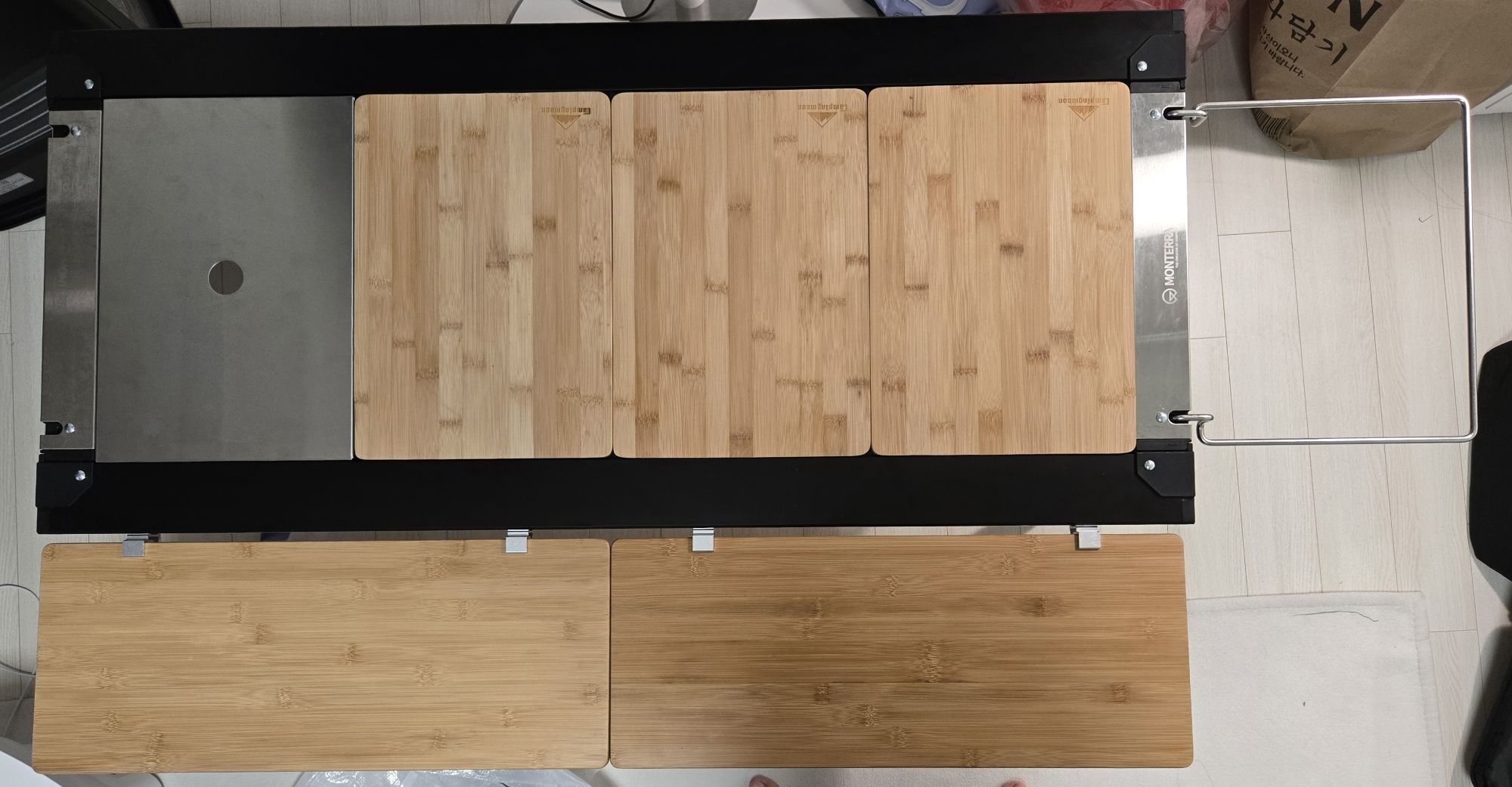 몬테라 마에모 테이블 블랙 | 데얼스 아웃도어 전문 플랫폼