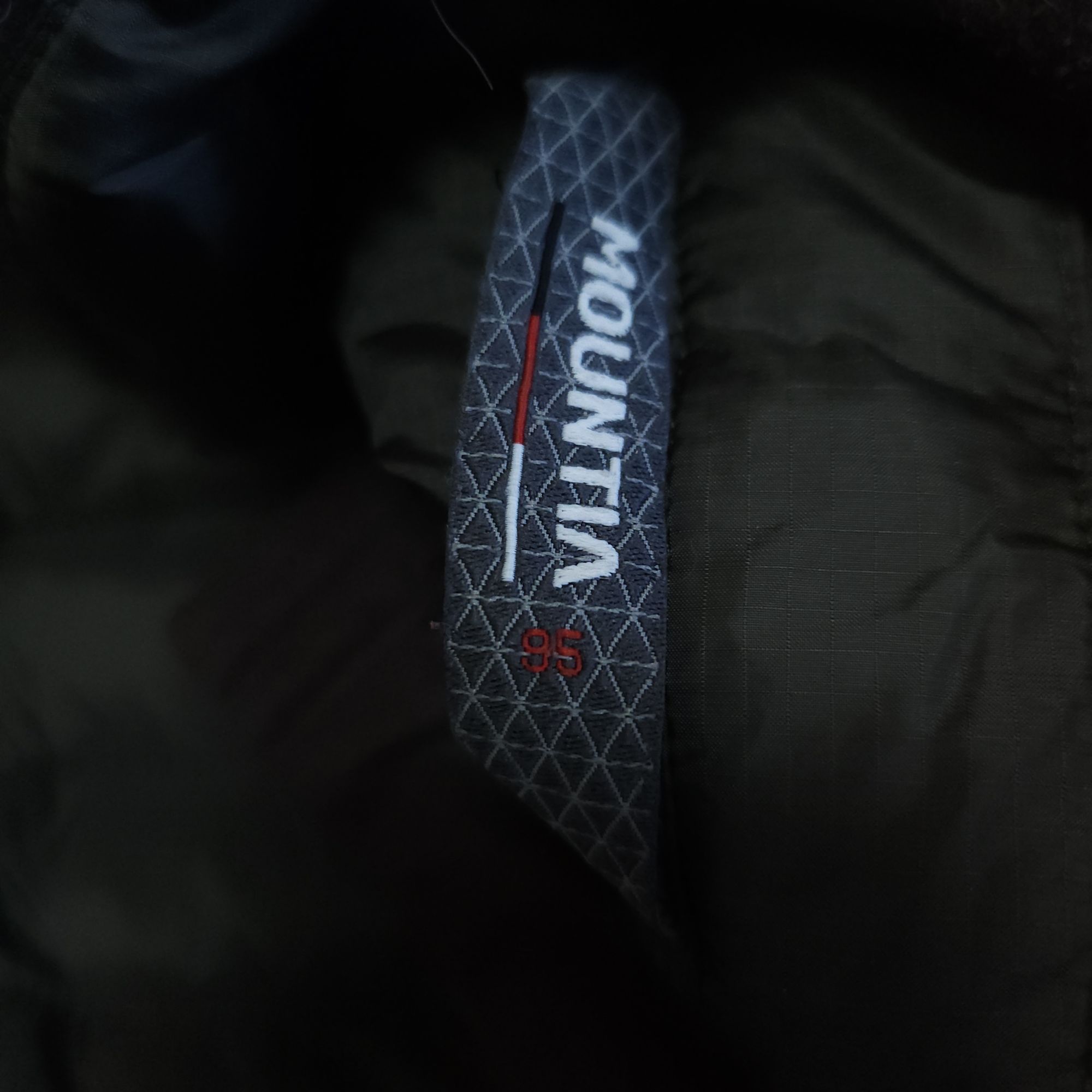 마운티아 구스다운 경량패딩잠바 95-100 거위털점퍼 | 데얼스 아웃도어 전문 플랫폼