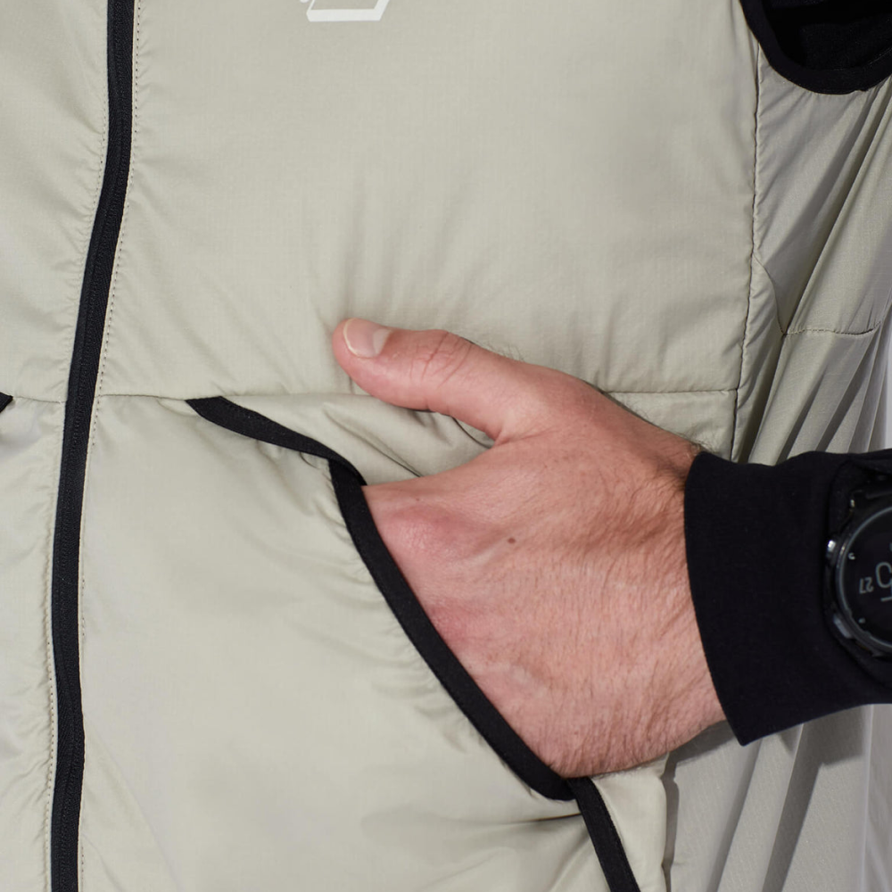 써클 레전드 슬리브리스 조끼 자켓 포실 브라운 공용 | 데얼스 아웃도어 전문 플랫폼