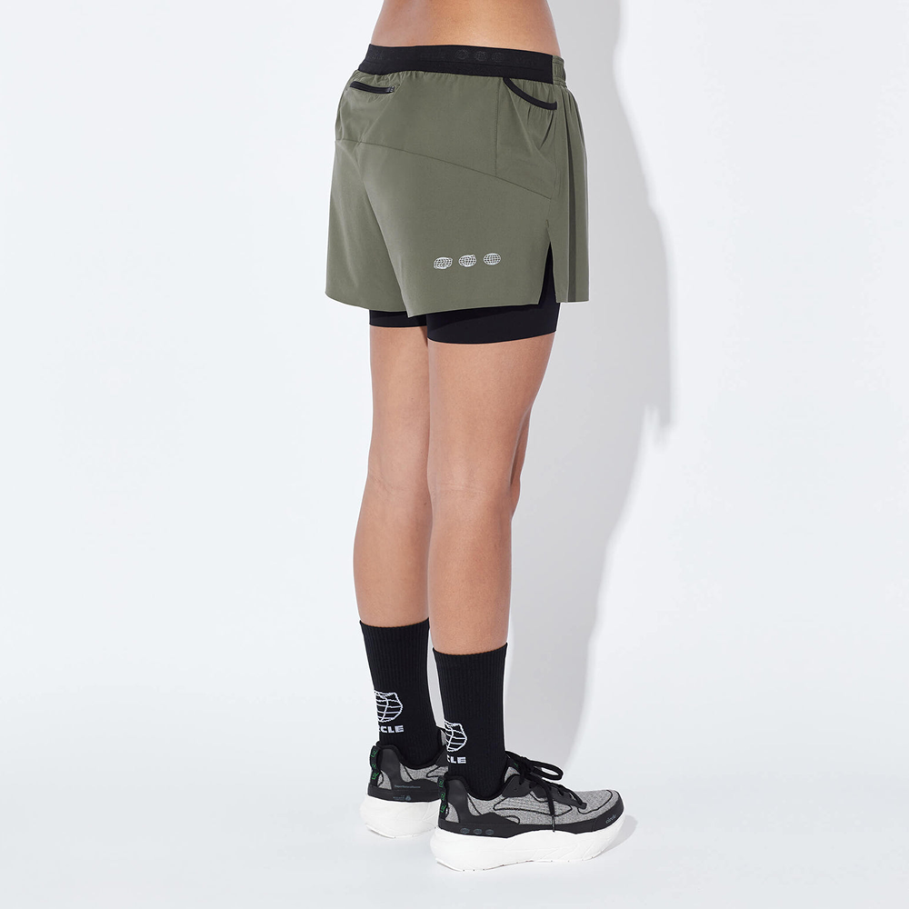 써클 레전드 2in1 쇼츠 모스 그린 여성 | 데얼스 아웃도어 전문 플랫폼