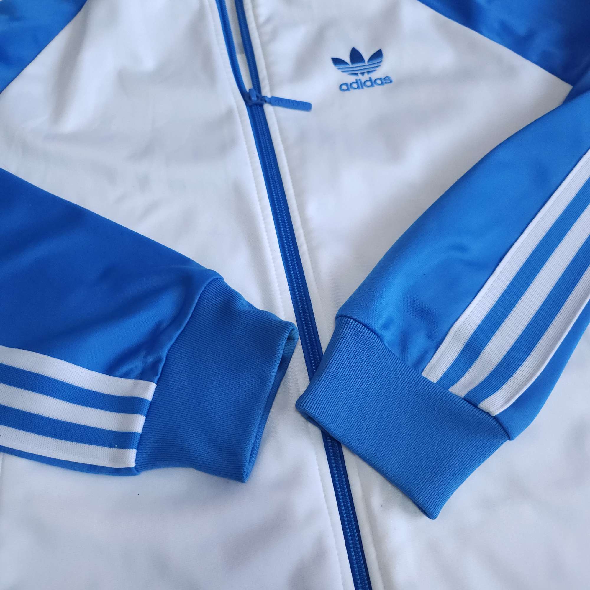 아디다스 파이어버드져지 화이트 한정판 니고베어 105 XL | 데얼스 아웃도어 전문 플랫폼