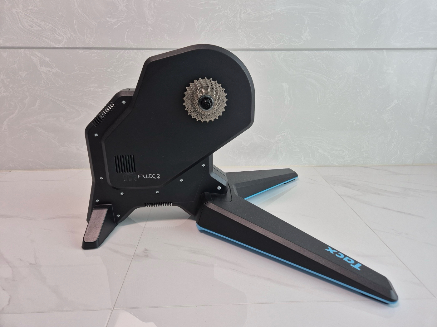 tacx flux2 스마트 로라 | 데얼스 아웃도어 전문 플랫폼