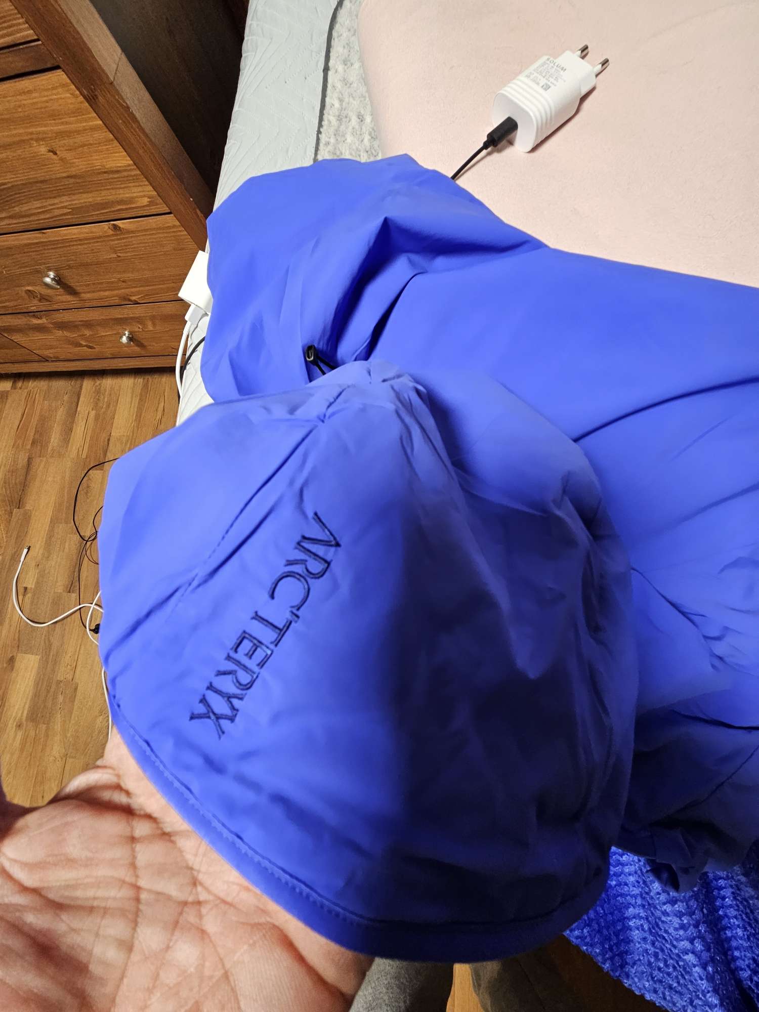 아크테릭스 | 데얼스 아웃도어 전문 플랫폼