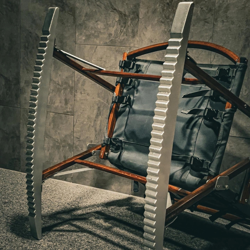 브렌홀츠 커밋체어 락킹풋 The Shark(블랙) 판매합니다 | 데얼스 아웃도어 전문 플랫폼