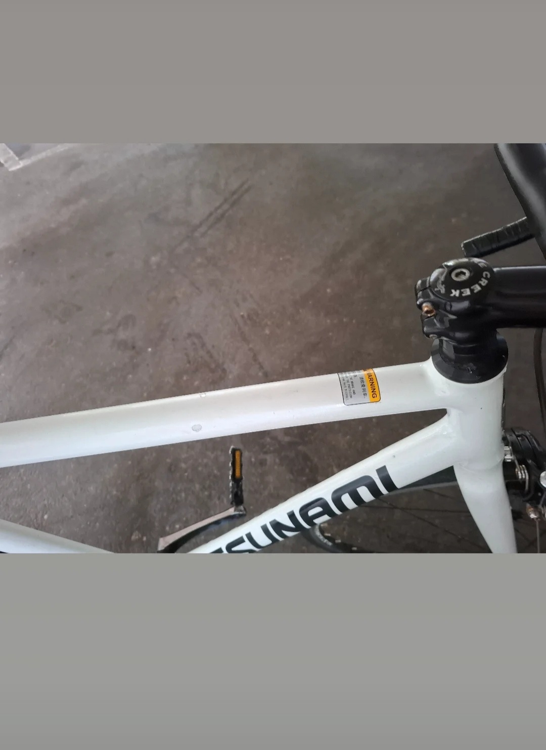 쓰나미 하얀색 | 데얼스 아웃도어 전문 플랫폼