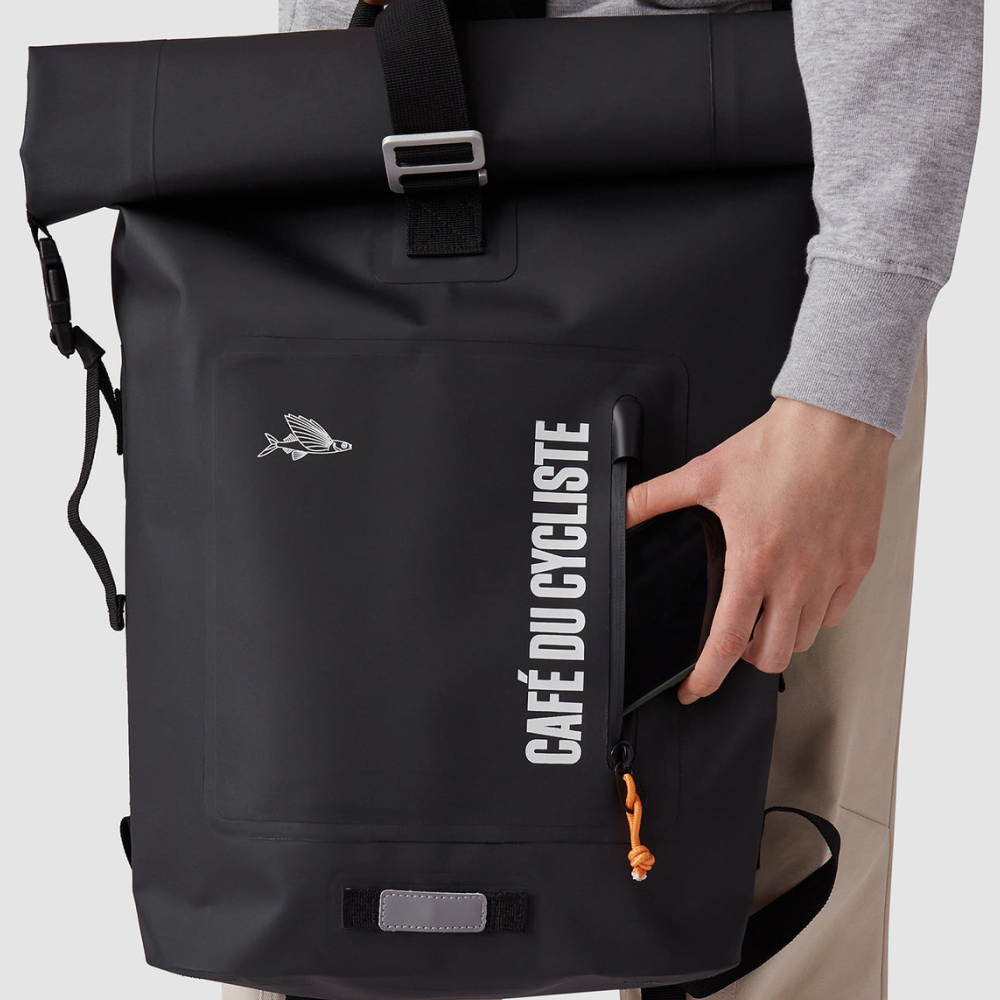 카페 드 사이클리스트 아웃랜드 방수 드라이백 백팩 블랙 공용 | 데얼스 아웃도어 전문 플랫폼