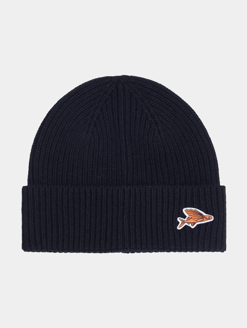 Josiane Beanie U Black 3.png